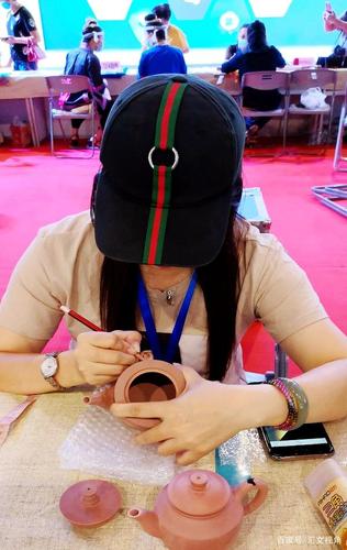 匠心铸魂·壮美广西——工艺美术精品亮相南宁会展中心，非遗之美绽放时代光彩