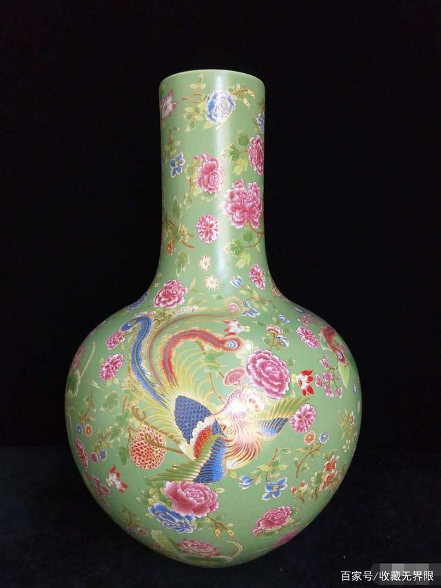 中国是瓷器的故乡,陶瓷是日常生活中的所用之物,又是工艺美术品